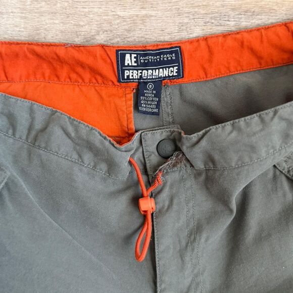 American Eagle Outfitters Green Cargo pants Size 8 - Picture 2 of 3